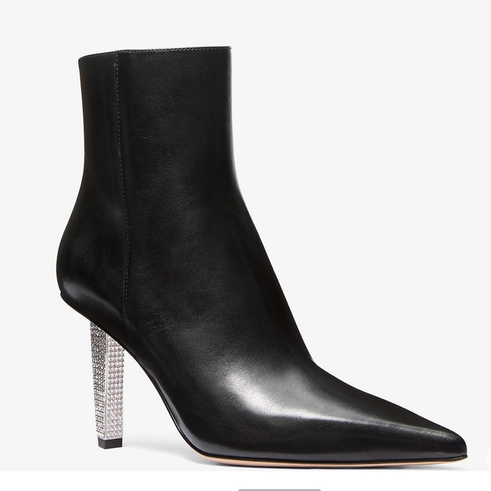 Michael Michael Kors Halle Black Leather Ankle Boots size 7M** 8.5M* 9M*
